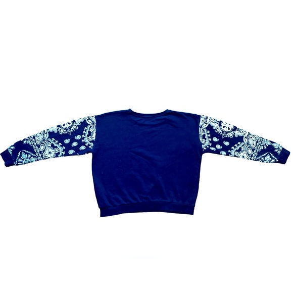 FOREVER 21 BANANA CROP TOP. - Picture 2 of 3